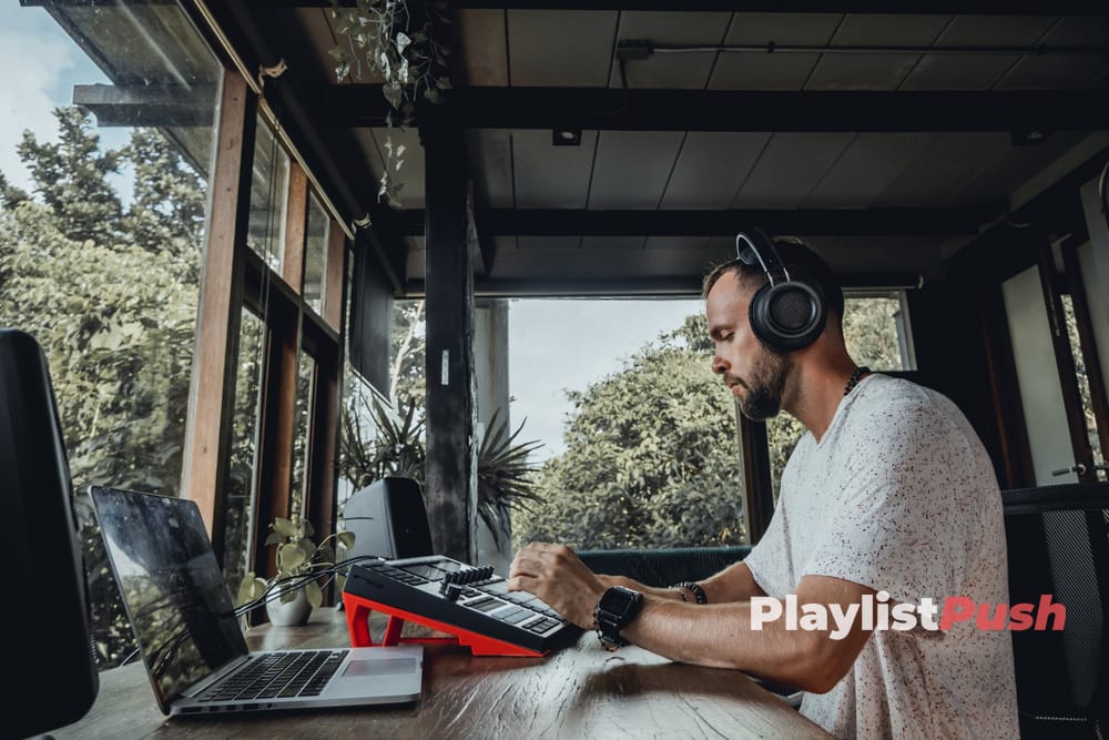 4 New Year’s Resolutions to Jumpstart Your Music Career in 2024